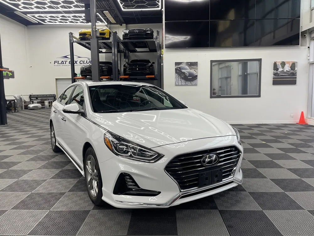 2019 Hyundai Sonata — photo 1 of 10